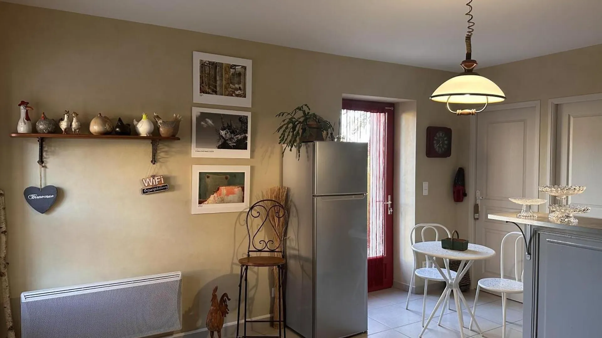 Grange Renovee Avec Jardin Arbore, Ideale Pour Sejours En Famille Ou Entre Amis, A Deneuille-Les-Mines - Fr-1-489-408 0*,