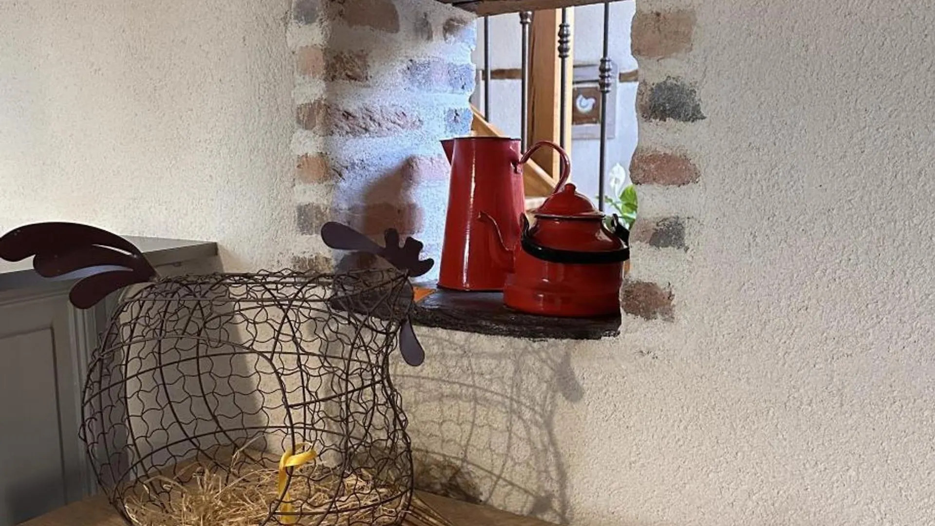 Grange Renovee Avec Jardin Arbore, Ideale Pour Sejours En Famille Ou Entre Amis, A Deneuille-Les-Mines - Fr-1-489-408